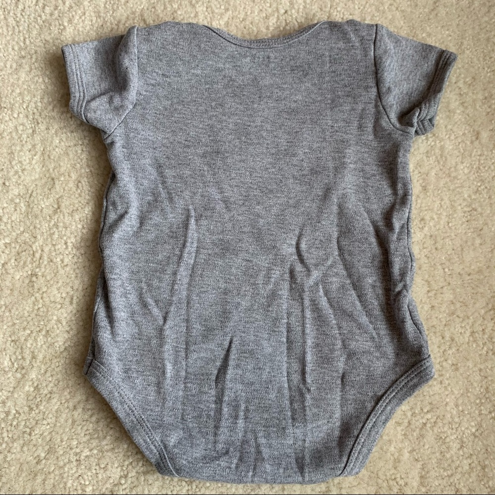 Baltimore Orioles Gray Onesie size 12 months - Picture 5 of 5